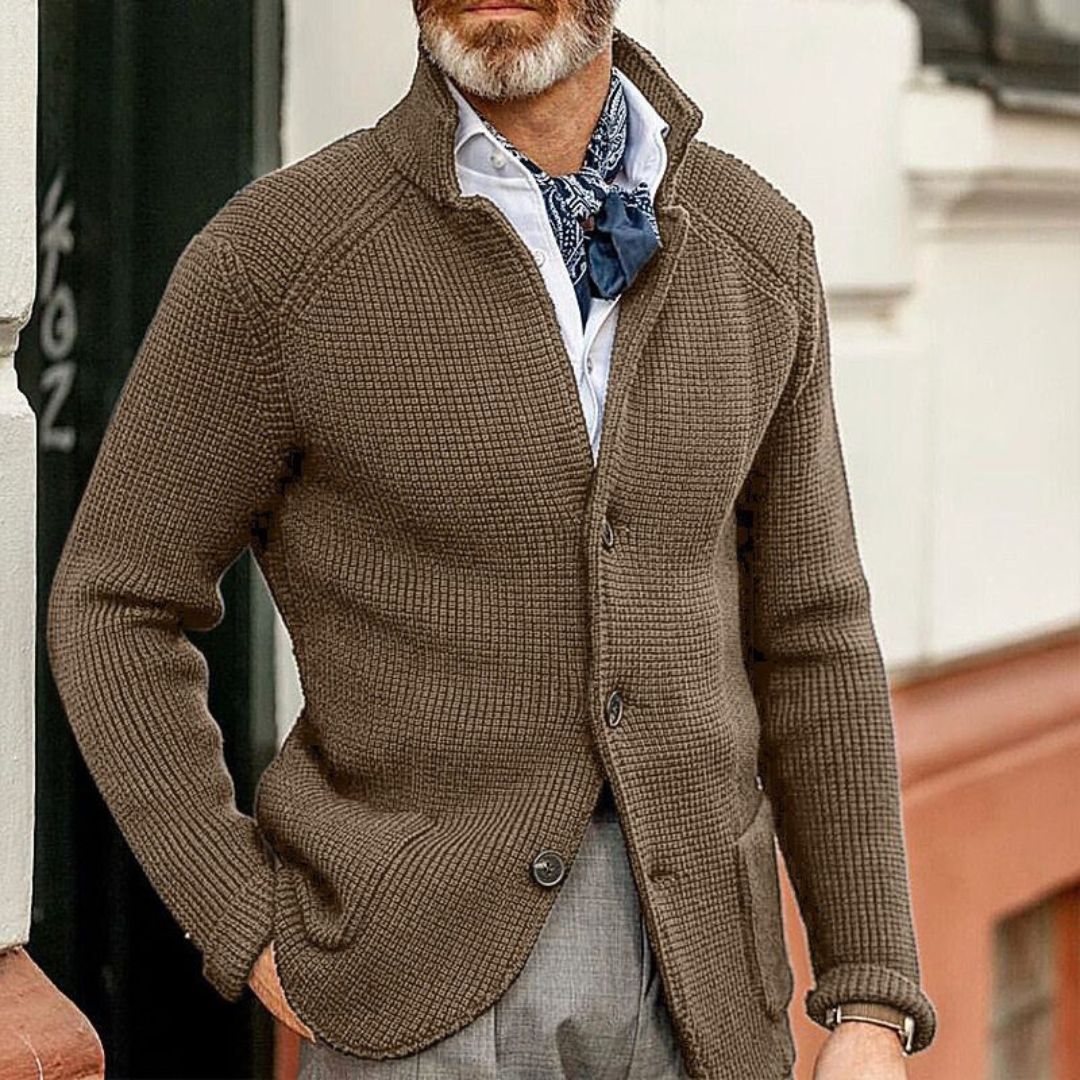 Lennox men's gray timeless cardigan, classic slim fit with refined button-front closure