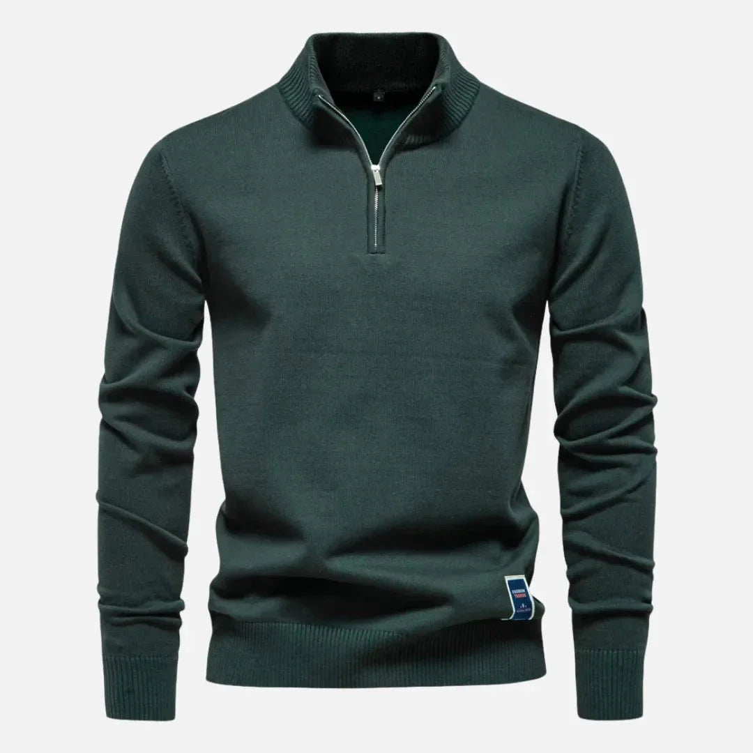 Hank quarter-zip fitted sweater in premium knit with tailored silhouette and sleek collar detail