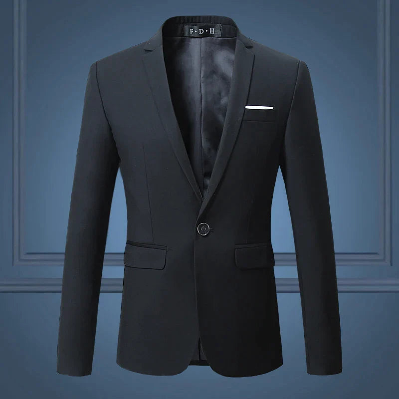 Men's tailored fit single-button navy blazer with notch lapel, slim silhouette for smart casual elegance