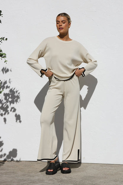 Women's soft knit loungewear set, relaxed fit long-sleeved top and straight pants
