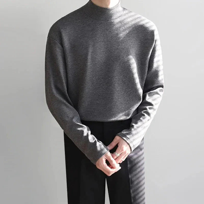 Ivan mock neck pullover in neutral tone, slim-fit silhouette with silky-smooth minimalist finish