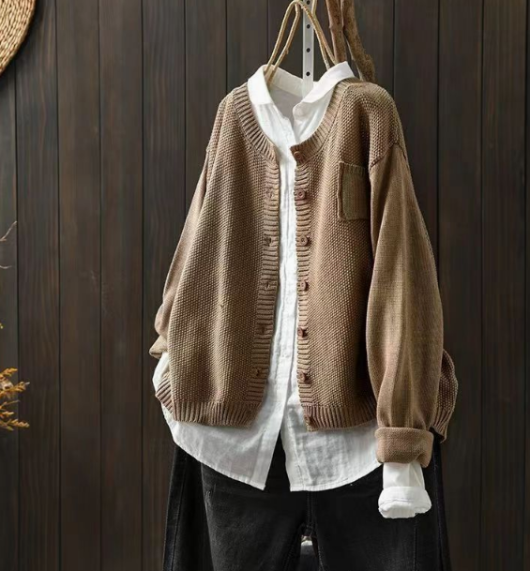 Margaux relaxed oversized cardigan in neutral tones, cozy knit with laid-back sophisticated fit