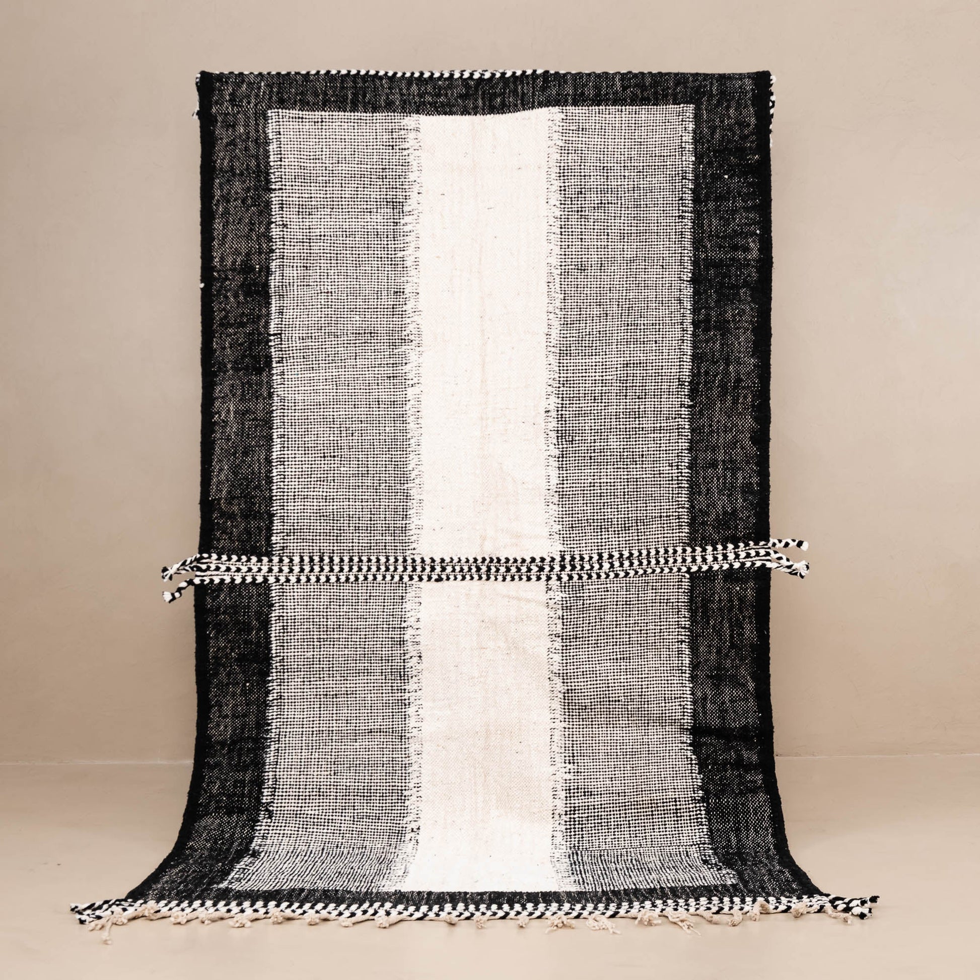 Ouna - taznakht kilim rug - Wavlynn