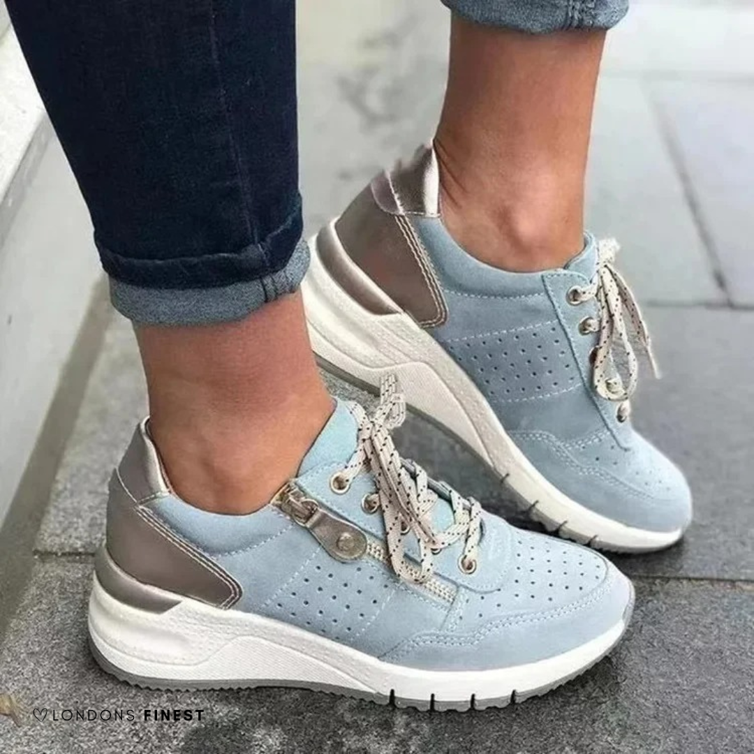 Women's comfort walking shoes in neutral tones, ergonomic sole, cushioned insole, lightweight design