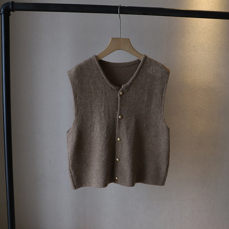 Women's cropped wool blend knitted vest regular fit with button-front closure for layering