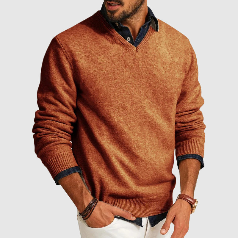 Men's slim fit V-neck sweater in soft wool-blend knit, lightweight layering essential with clean silhouette