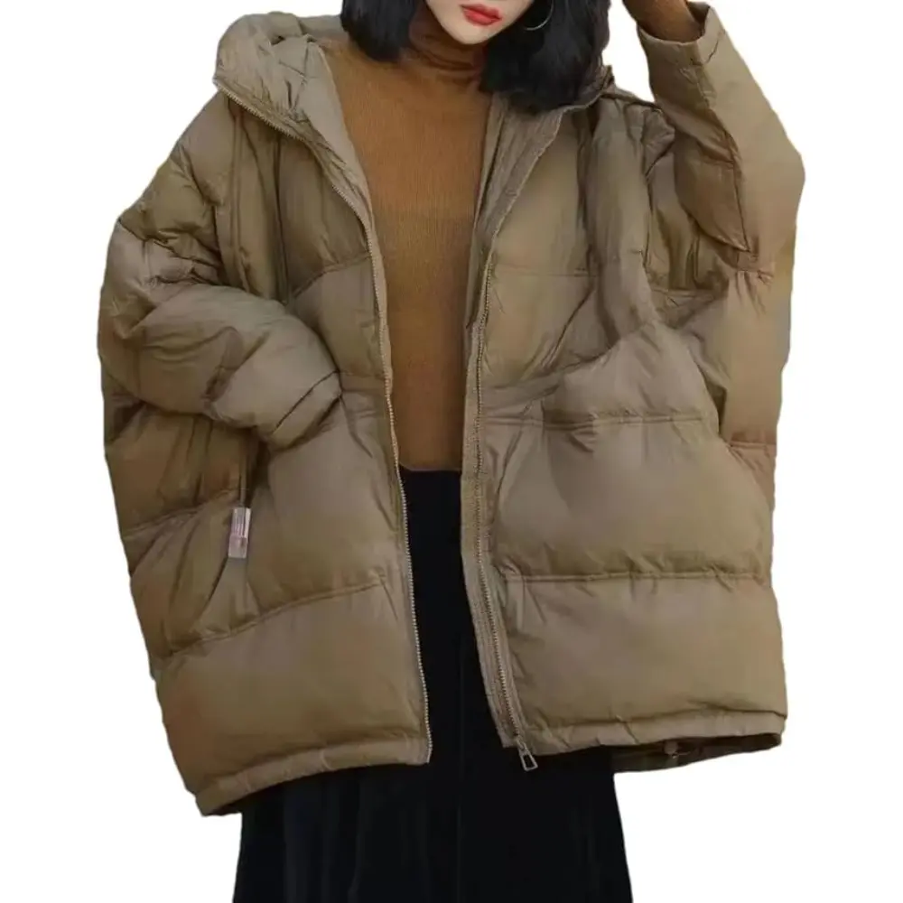 Women's oversized padded jacket with adjustable hood, 90% down fill, relaxed winter style