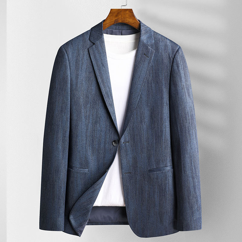 Lorenzo Vitali slim-fit navy business blazer with structured silhouette and wrinkle-free fabric