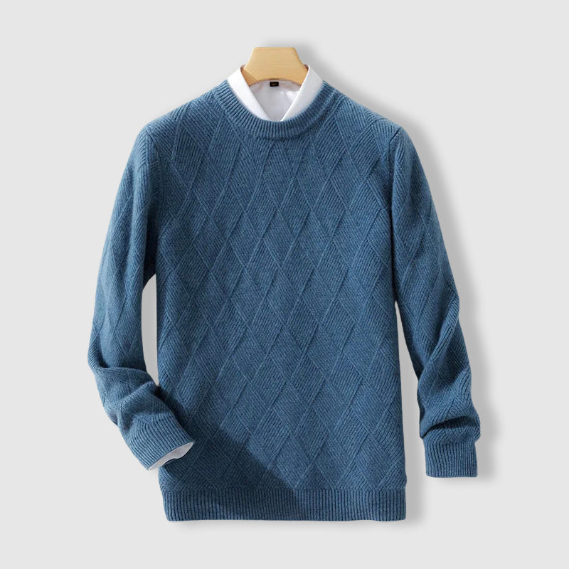 Lorenzo Vitali thick merino wool sweater with subtle argyle pattern, cozy cold-weather style