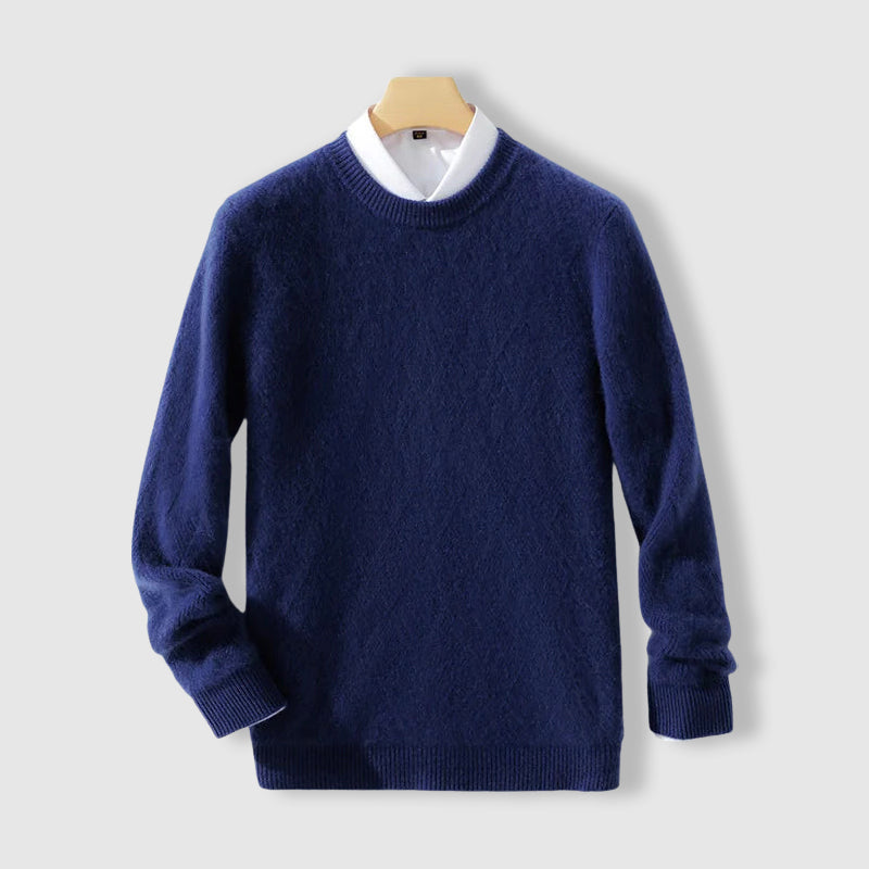 Lorenzo Vitali thick merino wool sweater with subtle argyle pattern, cozy cold-weather style