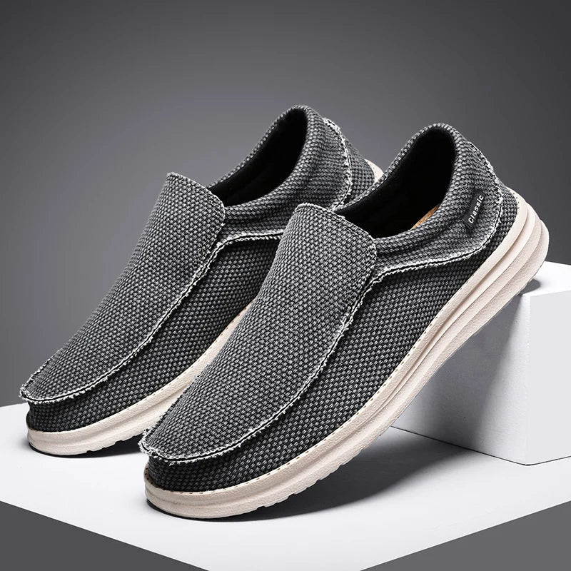 Mateo canvas sneakers in neutral tones, relaxed low-top silhouette with breathable woven upper