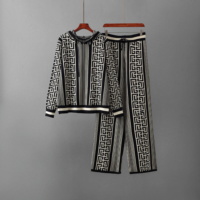 Beige geometric maze pattern knitted 2-piece set with relaxed hoodie and wide-leg pants