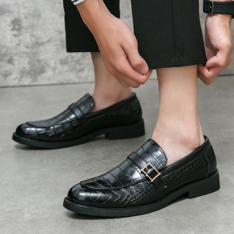 Men's brown croc-embossed PU leather slip-on loafers with decorative buckle, business casual style