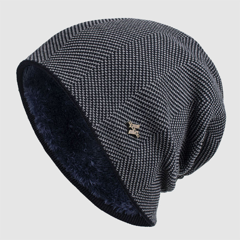 Men's gray textured acrylic knit slouch beanie with fleece lining, warm winter hat casual style