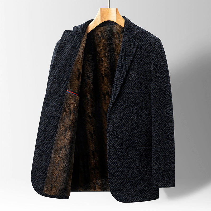 Men's textured pattern winter coat with faux fur lining, notch lapel, tailored fit geometric weave