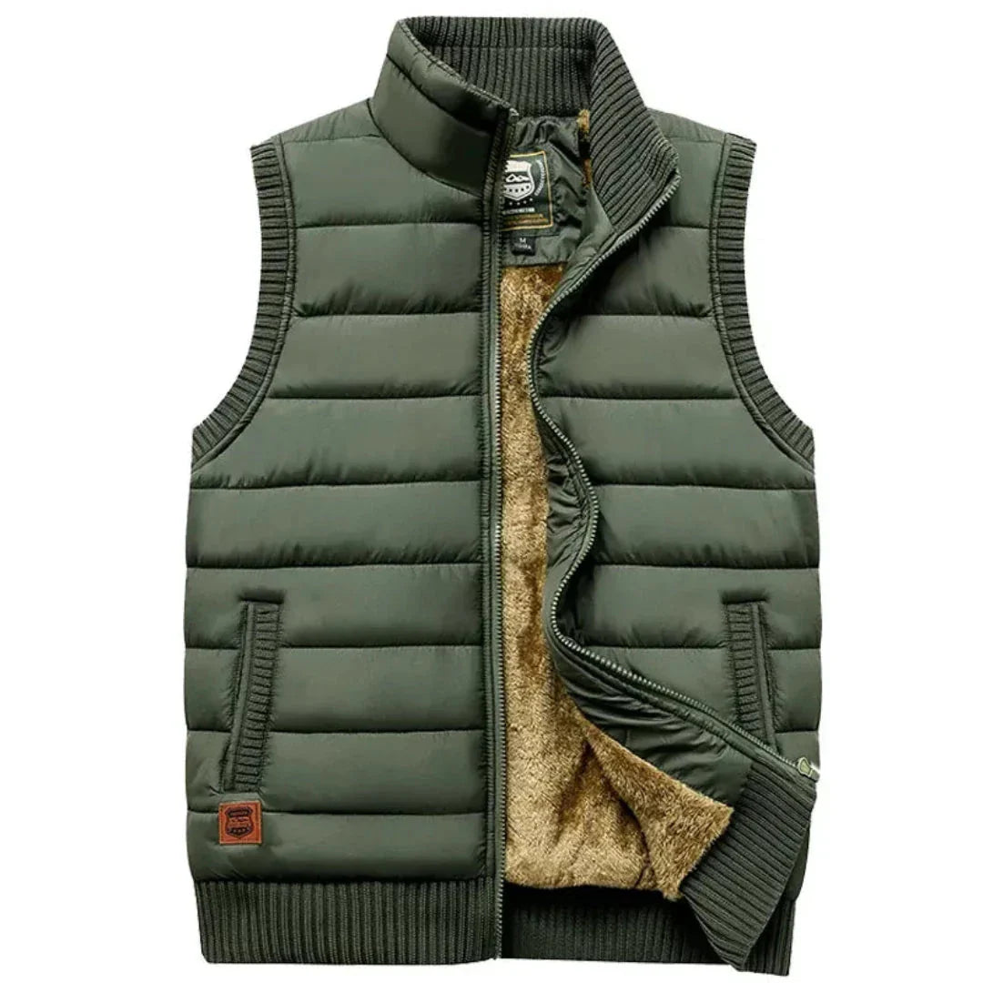 Men's lightweight quilted puffer vest in solid color with stand collar sleeveless insulated design