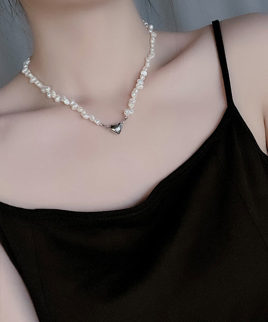 Collier pendentif moderne en cuivre blanc et perles Love - Wavlynn