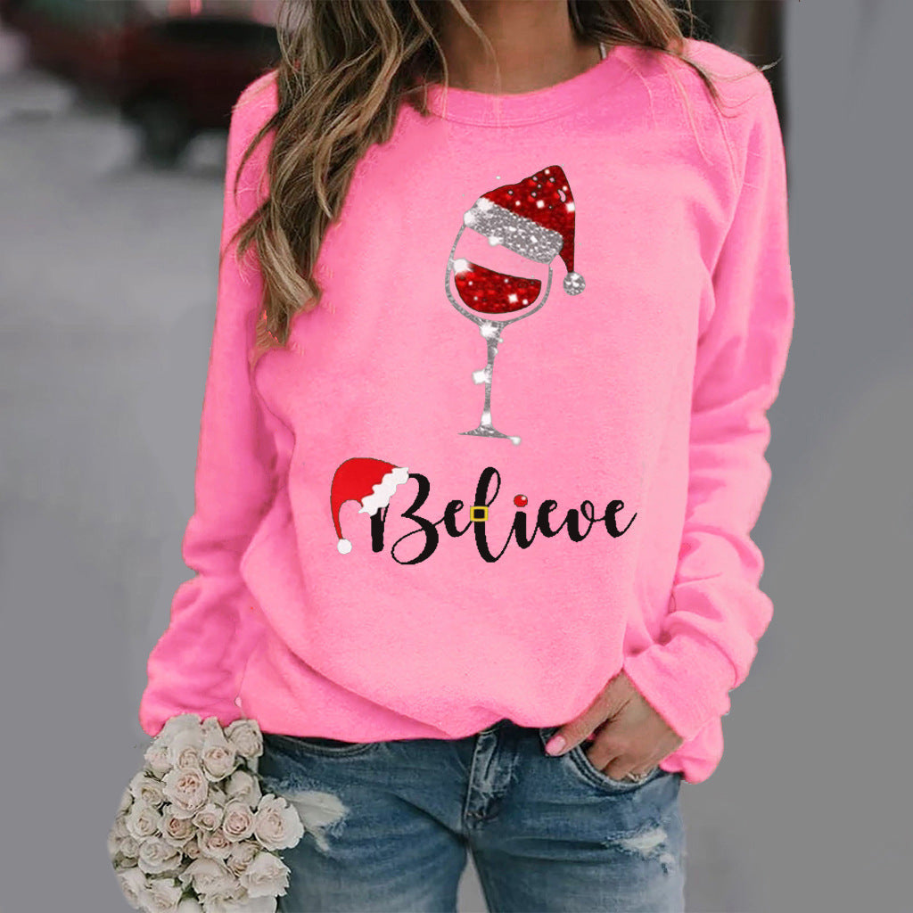 Women's relaxed fit festive cotton sweatshirt cozy holiday-ready pullover top