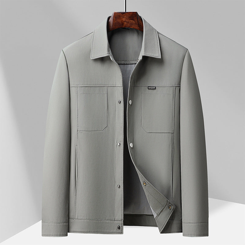 Men's casual regular fit lapel collar jacket with snap button closure and four functional pockets