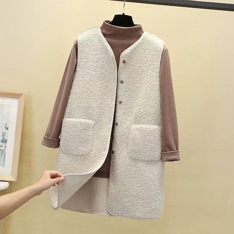 Women's longline plush fleece vest relaxed fit open front with patch pockets casual cozy layer