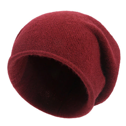 Relaxed fit slouchy beanie in neutral tones, soft knit casual hat with effortless everyday style