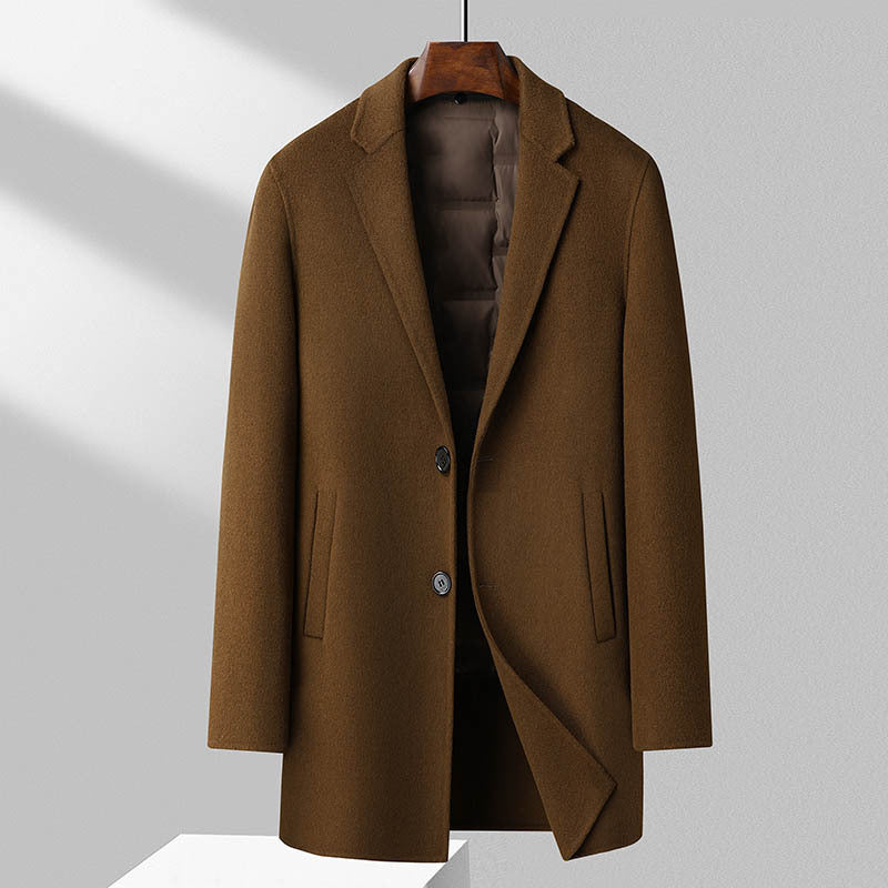 Men's wool blend mid-length overcoat regular fit with quilted lining in classic tailored style