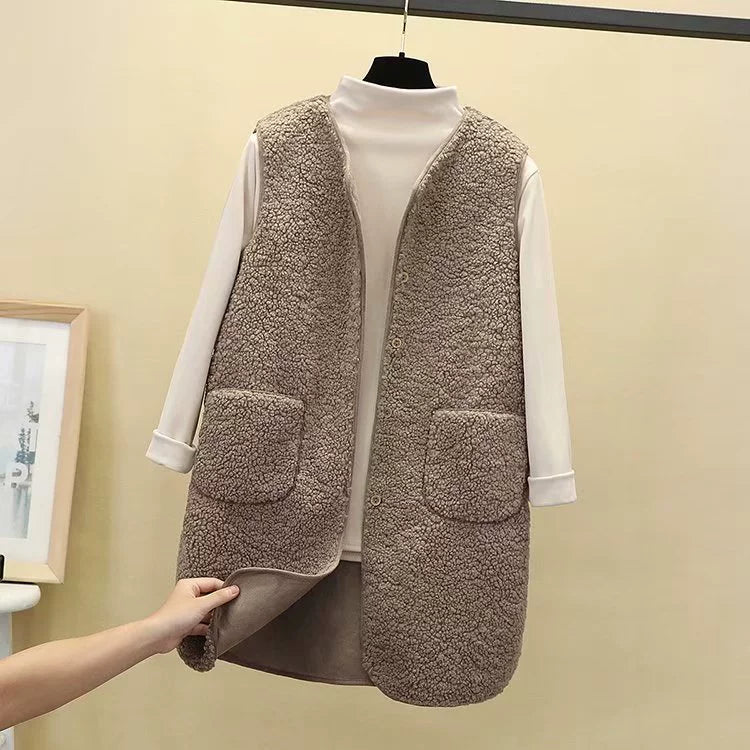 Women's longline plush fleece vest relaxed fit open front with patch pockets casual cozy style