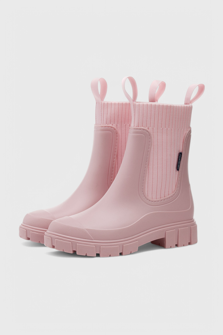 Black waterproof Chelsea boots sleek pull-on silhouette with elastic side panels for all-weather style