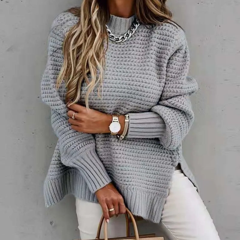 Léa chunky knit unisex pullover sweater in cozy winter style with thick warm ribbed texture