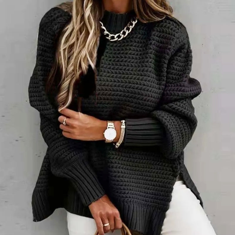 Léa chunky knit unisex pullover sweater in cozy winter style with thick warm ribbed texture