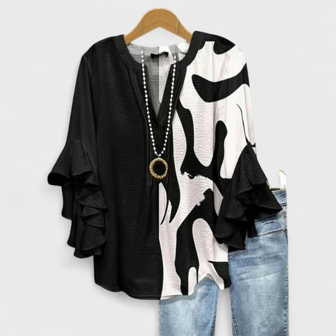 Lightweight day blouse in soft feminine design, airy fabric with flattering detailing for effortless everyday style