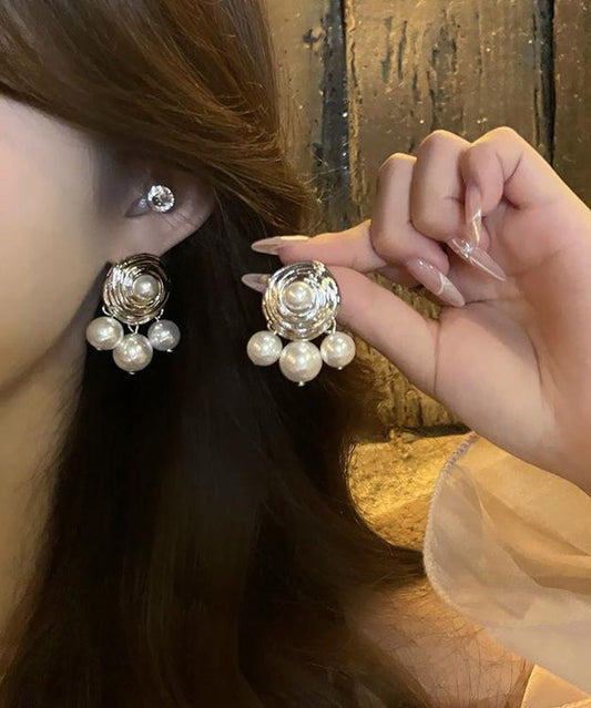 Boucles d'oreilles à tige en alliage blanc et perles au design original - Wavlynn