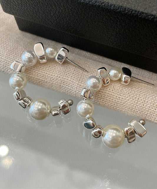 Boucles d'oreilles créoles originales en argent sterling avec perles blanches et argent brisé - Wavlynn