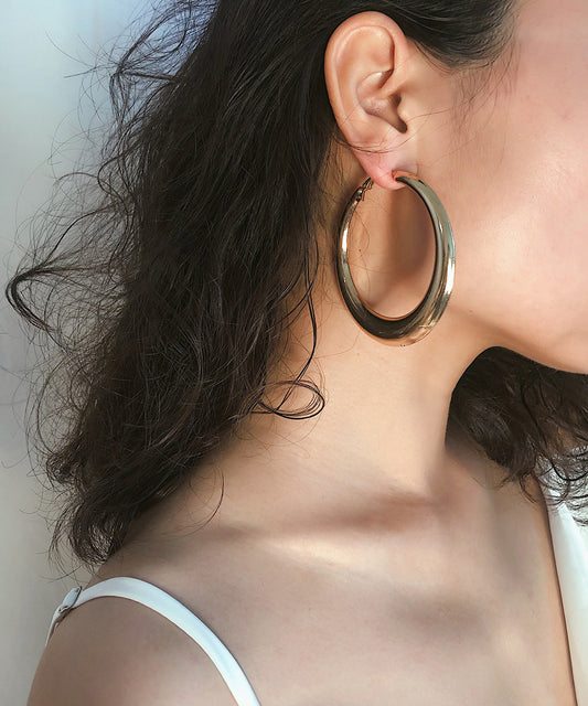 Boucles d'oreilles créoles ovales surdimensionnées en alliage de métal doré - Wavlynn