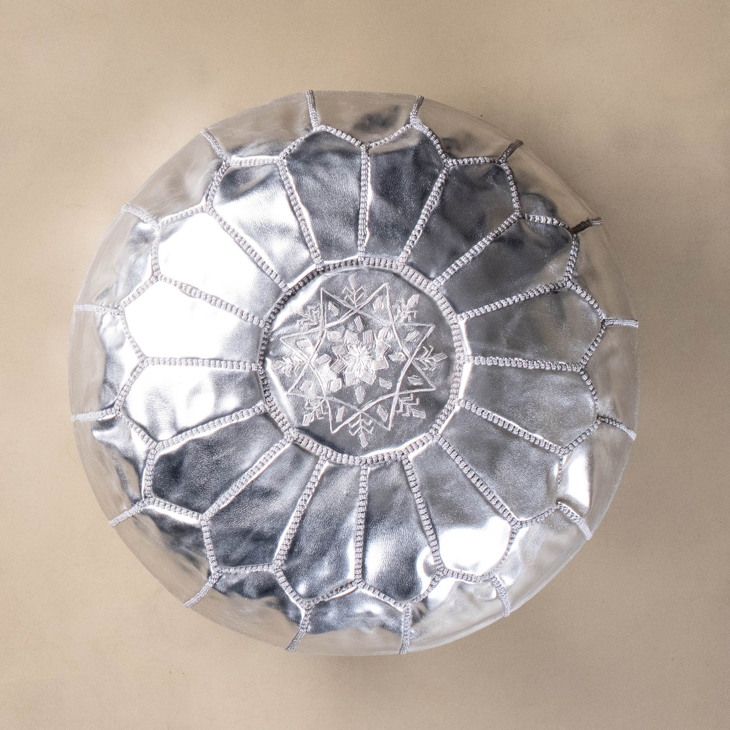 Authentic Moroccan Leather Pouf - Silver - Wavlynn