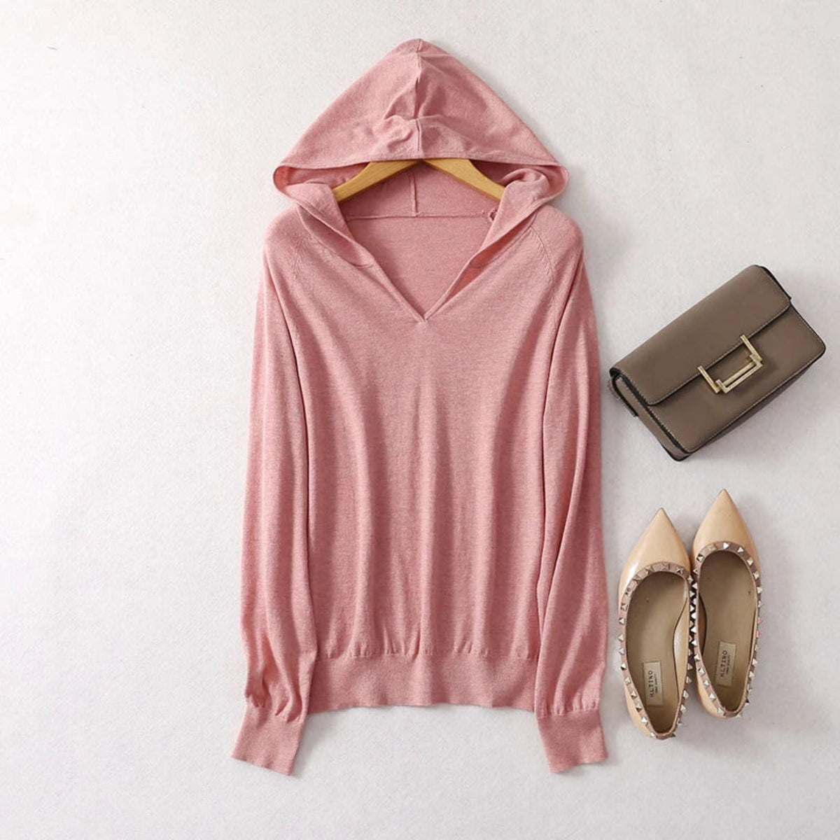 Gabrielle ivory cashmere-silk blend hoodie with ribbed cuffs and knitted hood detail