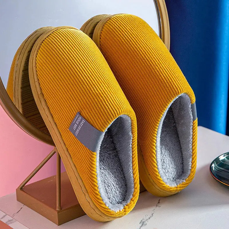 Women's plush cotton slippers, cozy non-slip sole, soft fuzzy design for indoor winter comfort