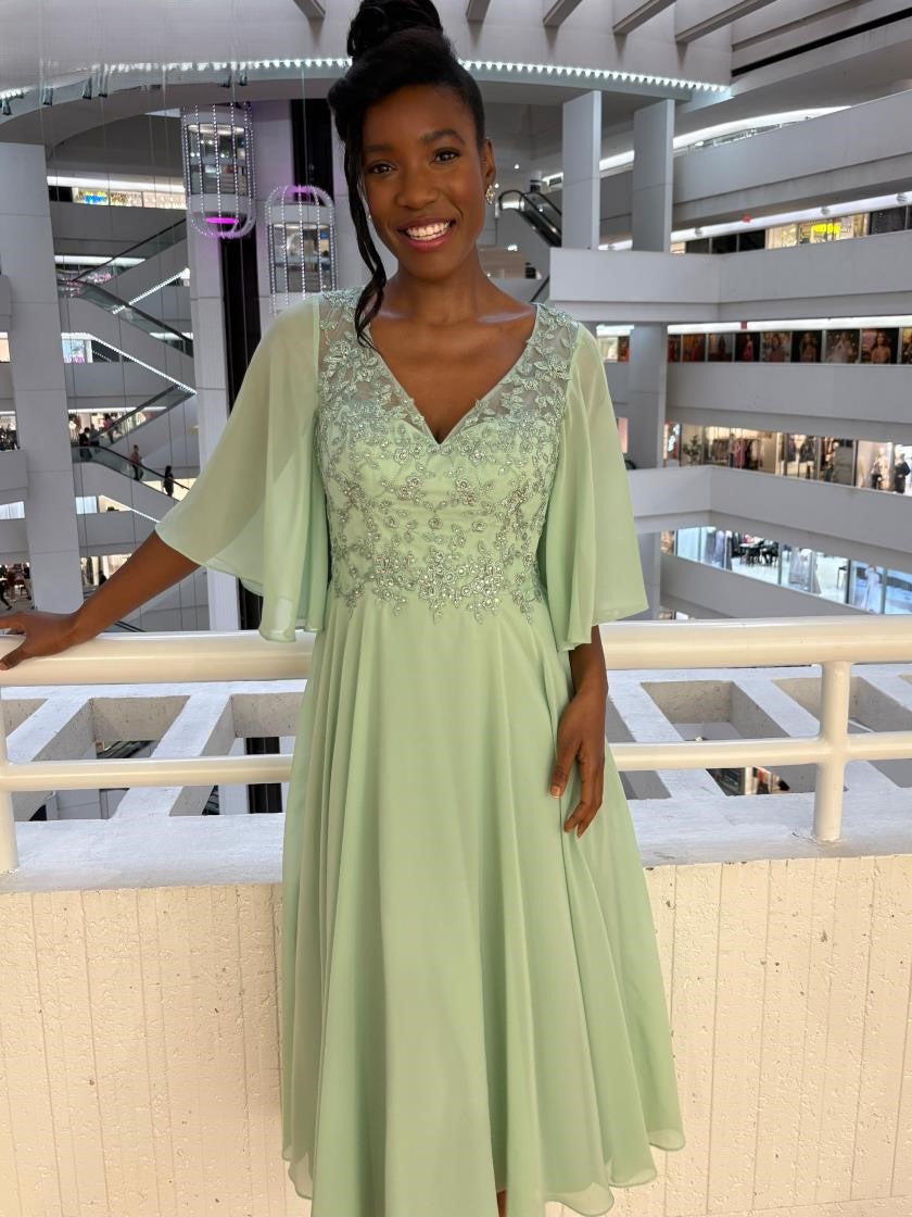 Short chiffon A-line mother of bride cocktail dress with V-neckline and soft short sleeves
