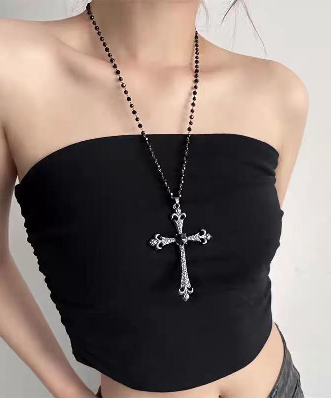 Collier rétro en alliage noir avec perles en zircon et croix graduée - Wavlynn