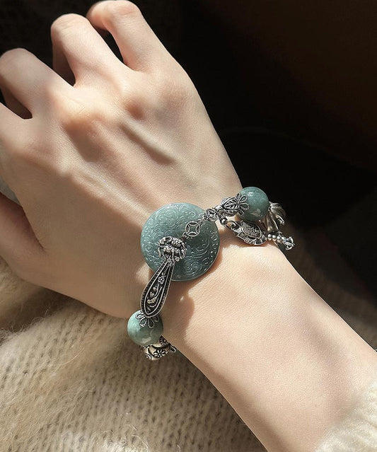 Bracelet à breloques papillon en argent sterling vert noirâtre rétro avec jade - Wavlynn
