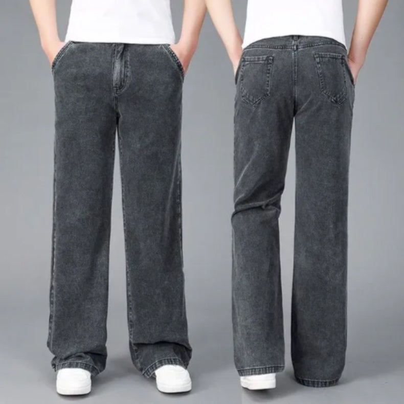 Roberto Russo dark wash bootcut jeans with reinforced stitching and retro-inspired straight fit