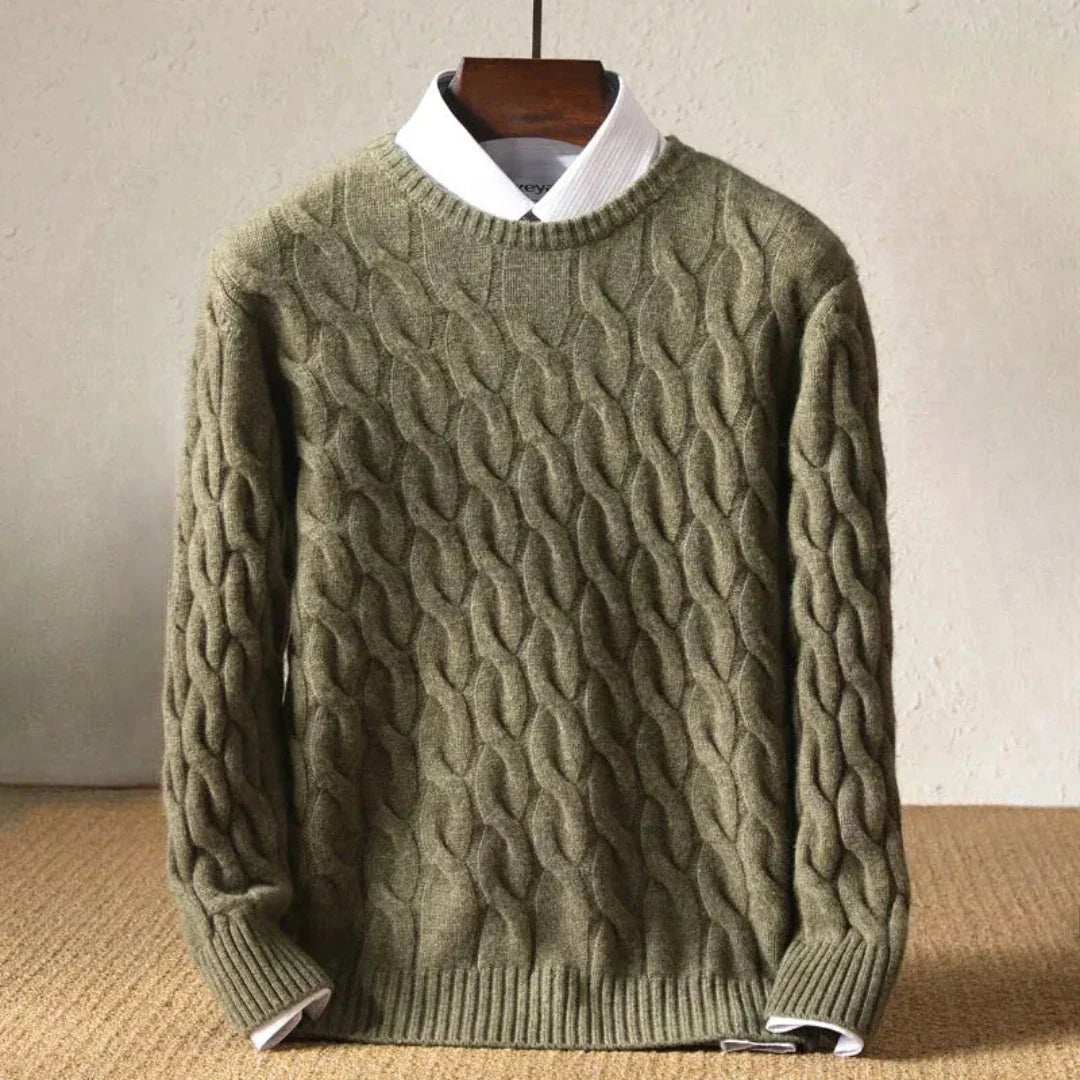 Russ cream cable knit sweater with ribbed cuffs, classic pattern, perfect for casual and smart wear