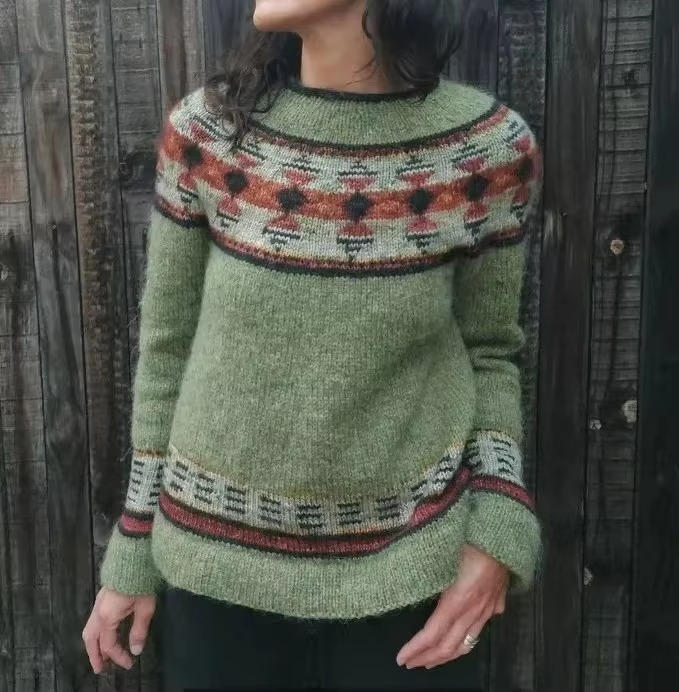 Color block loose fit women's knit top, round neck full sleeves, multicolor relaxed silhouette