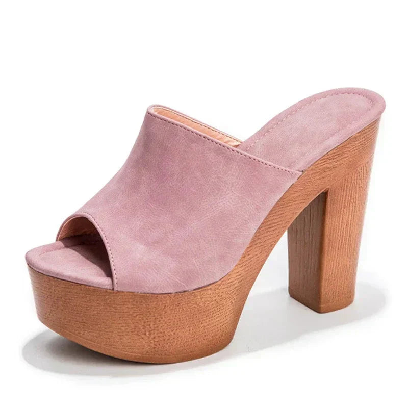 Women's platform flat sandals in neutral tone, cushioned insole, balanced lift, casual chic style