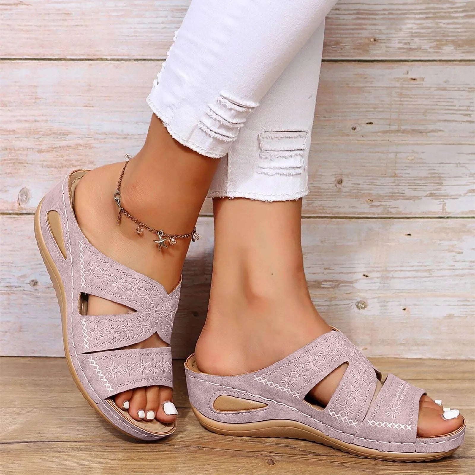 Women's comfort adjustable sandals with cushioned sole and comfort support, elegant refined silhouette