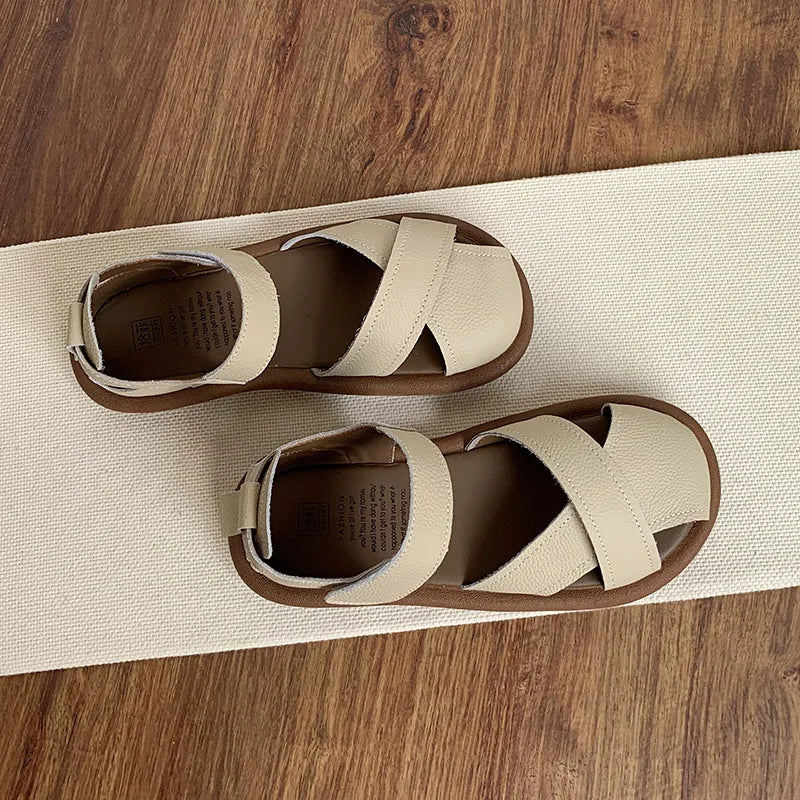 Women's cushioned adjustable sandals with soft straps and flexible sole for casual everyday comfort