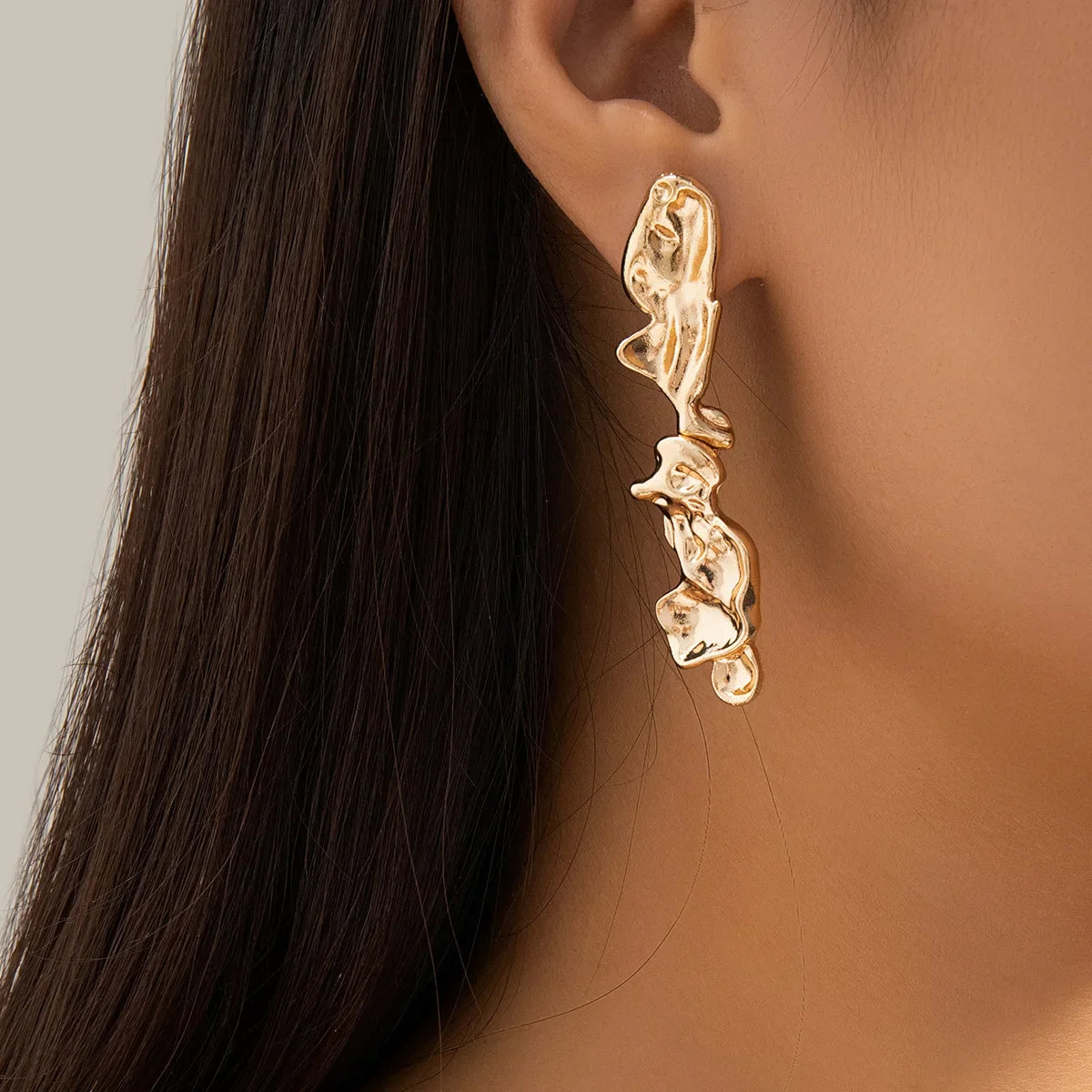 Molten Elegance abstract jewelry set gold silver organic-shaped links lightweight statement piece