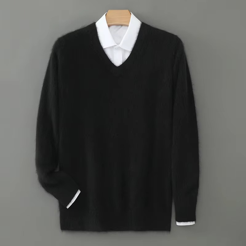 Men's cashmere blend V-neck knit pullover loose fit sweater in neutral tone for winter warmth
