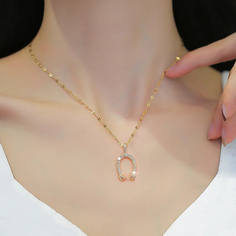 Rodeo Superstar Pendant Necklace - TrendAura