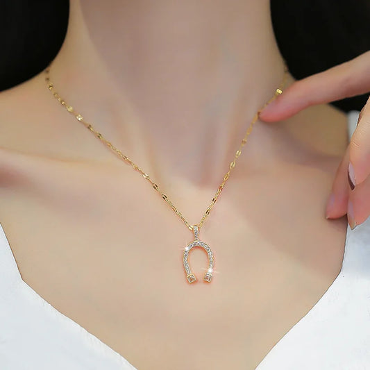 Rodeo Superstar Pendant Necklace - Wavlynn